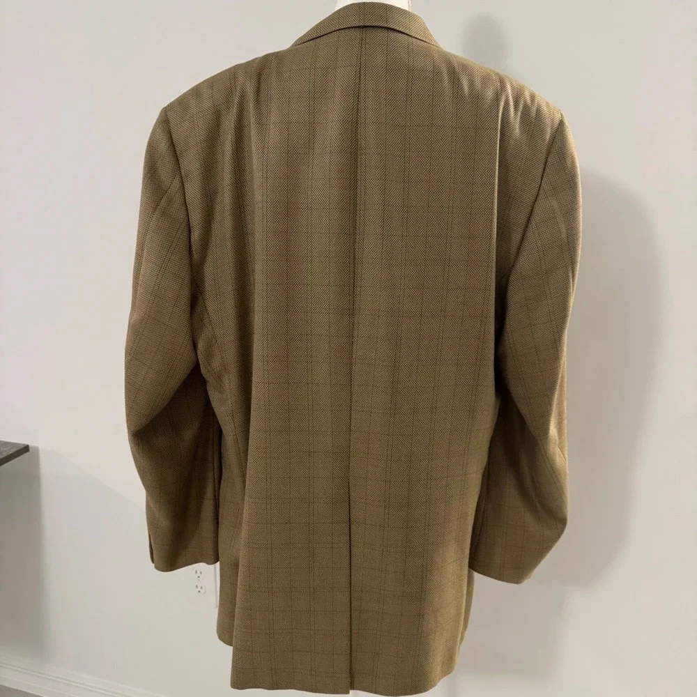 HIckey Freeman 48 Long Windowpane Three Button Blazer Sport Coat silk/wool tan